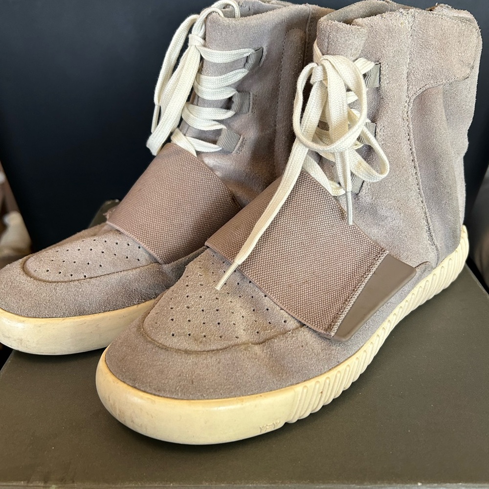Yeezy 750